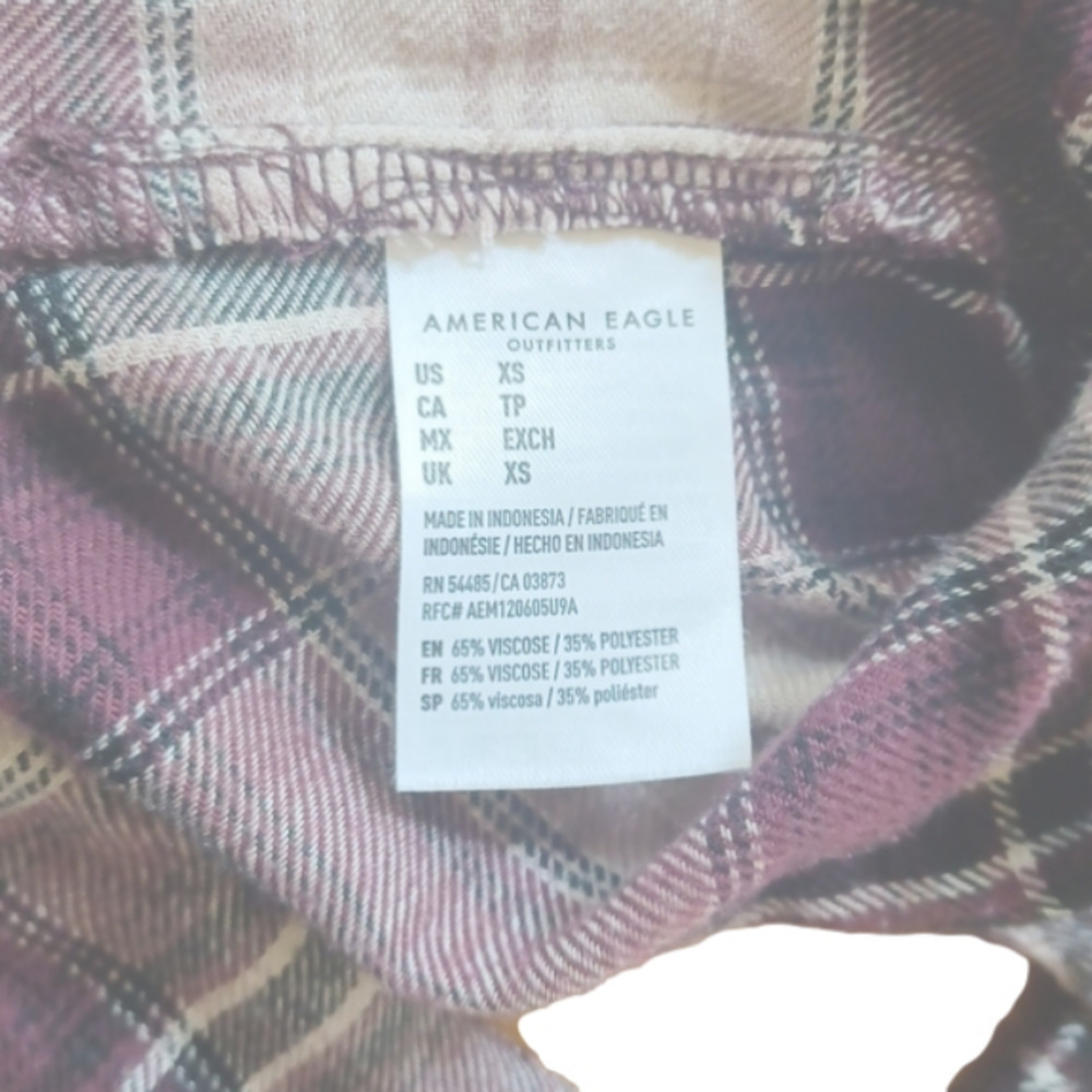 AMERICAN Eagle  xs plaid flannel boyfriend style shirt. Great for school! - Picture 7 of 8